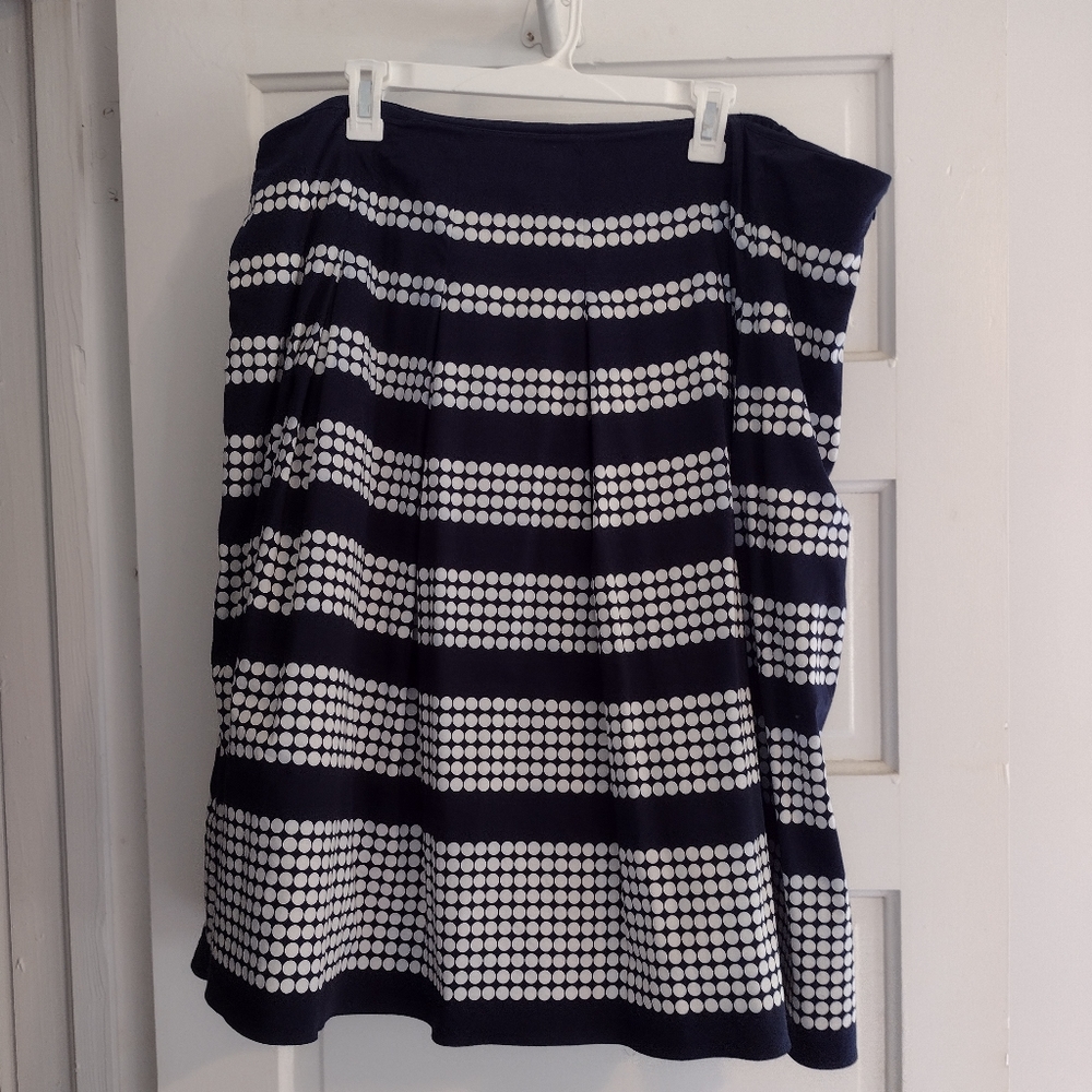 Talbots skirt, 22W navy / white polka dots
